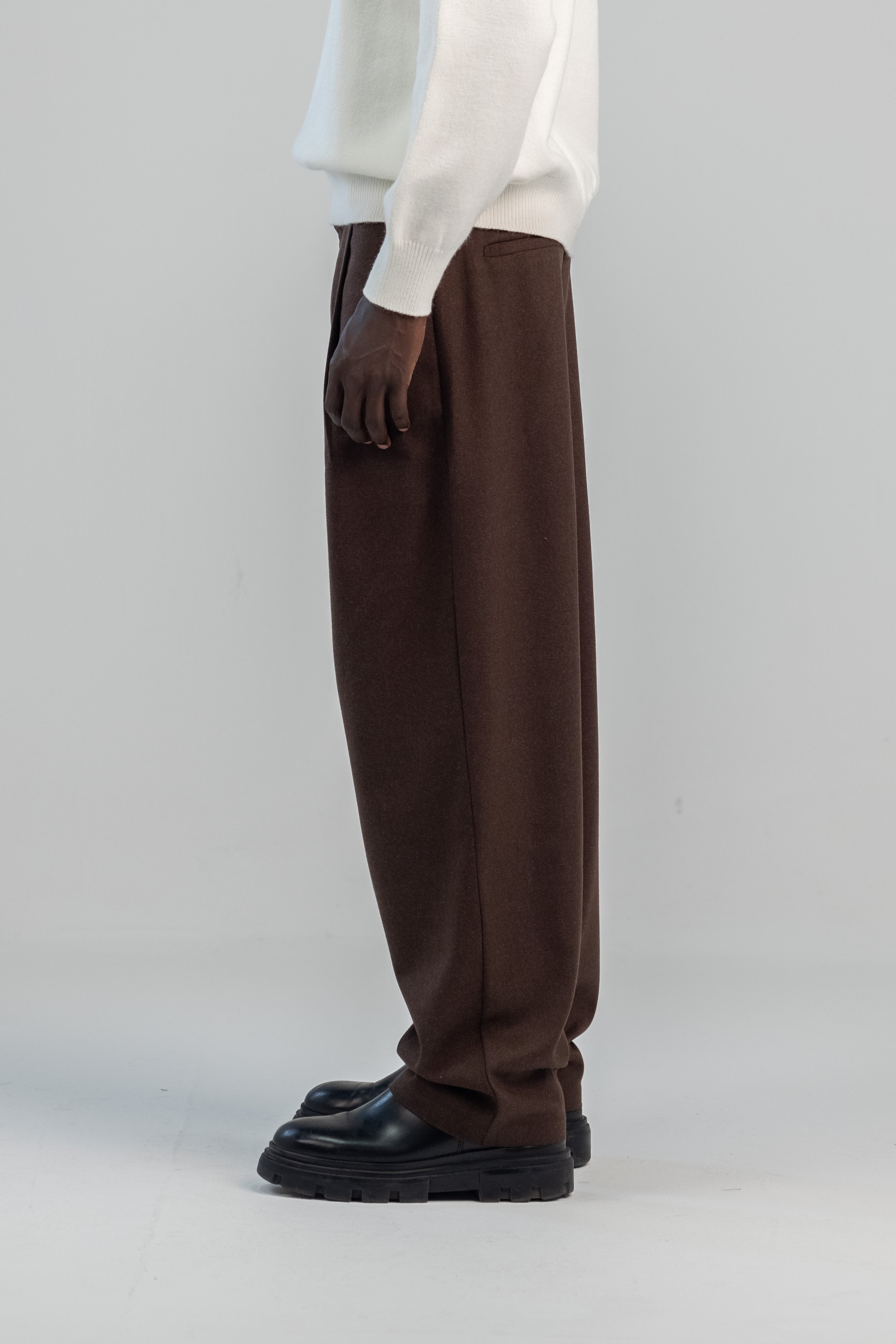 Brown wool wide leg pleated trousers