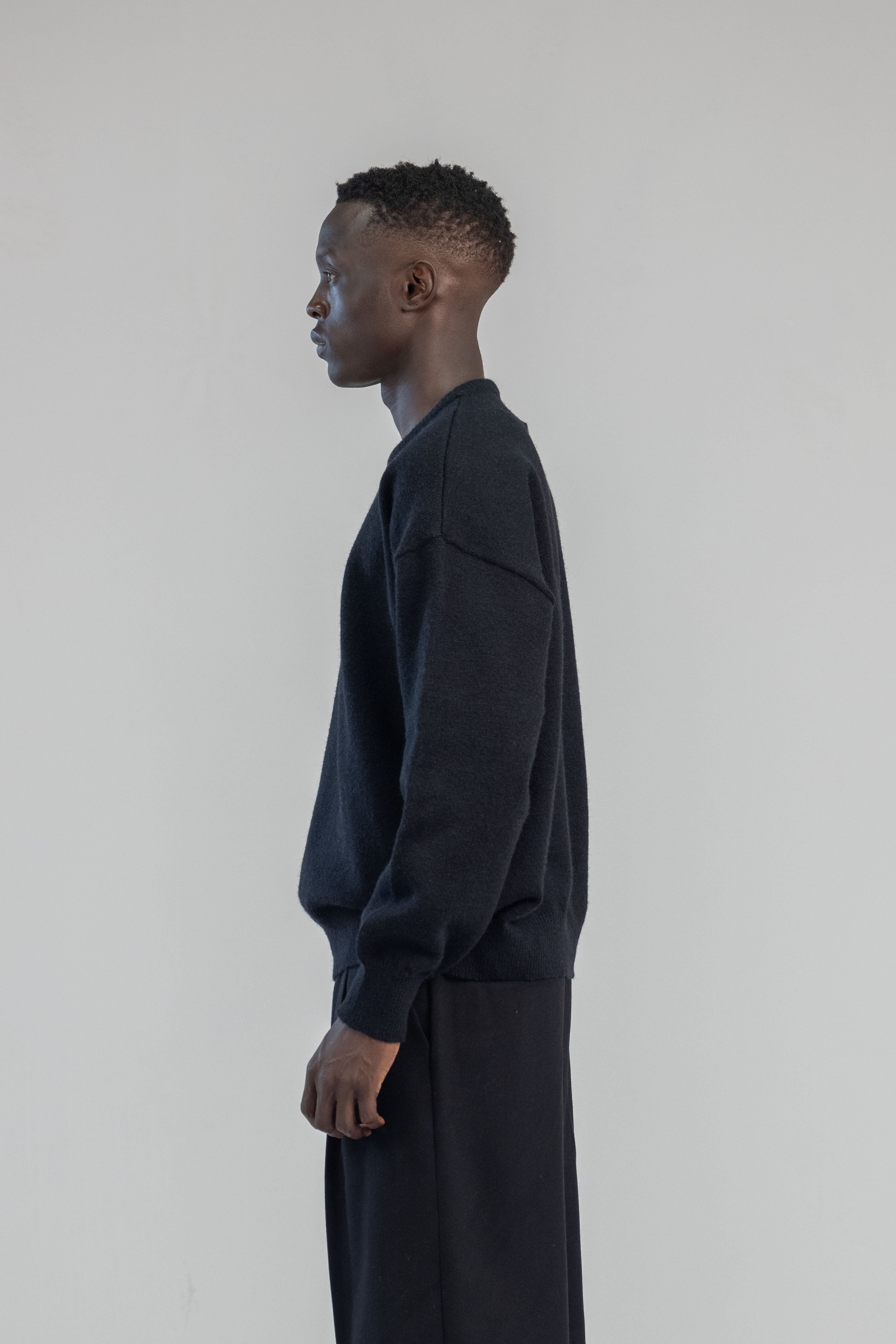 Black Soft wool relaxed fit sweater