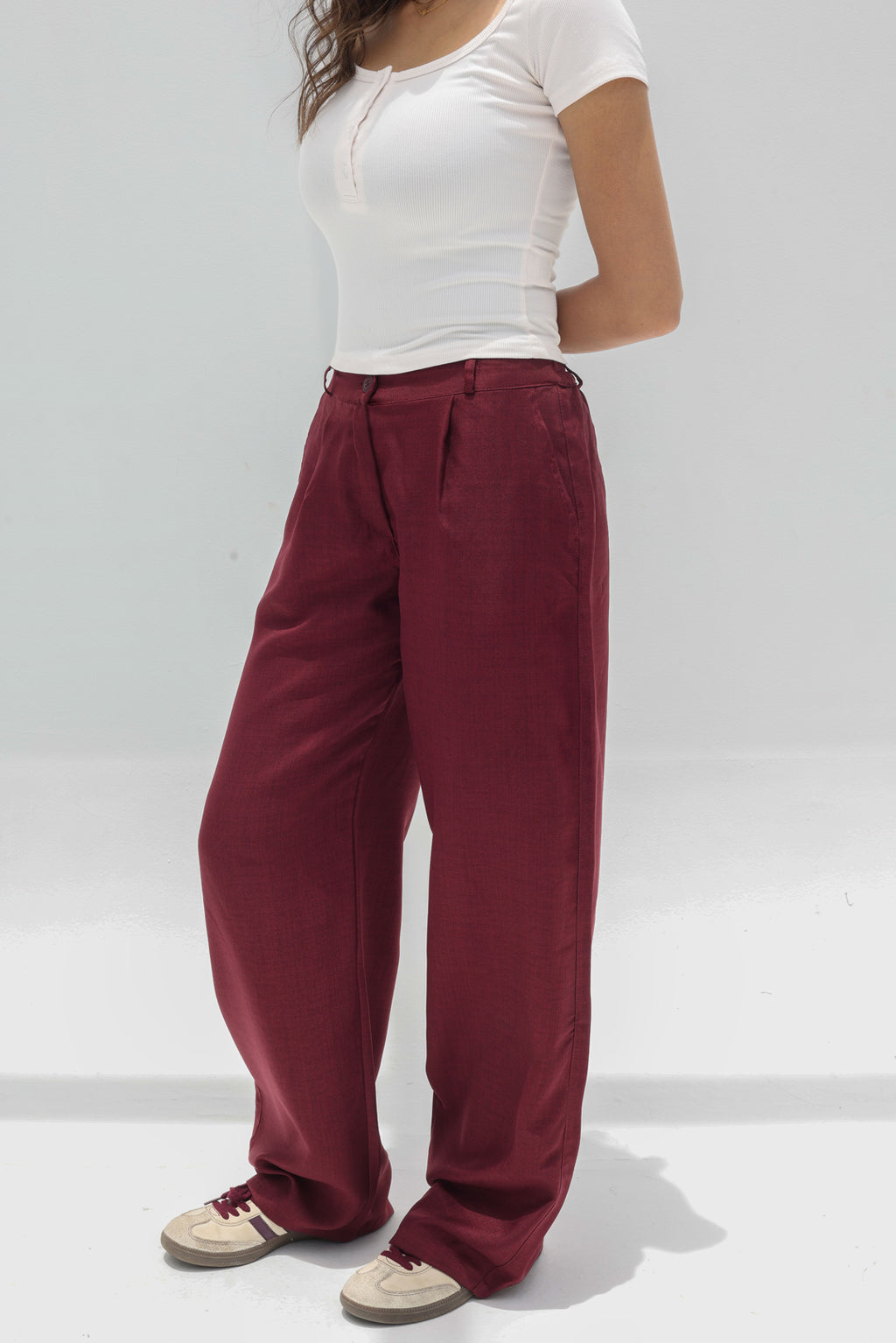 Women relaxed fit linen pants