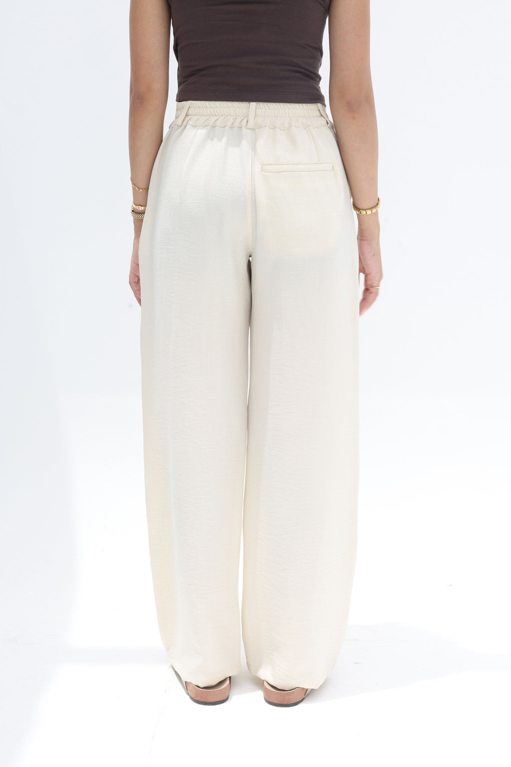 Women relaxed fit linen pants