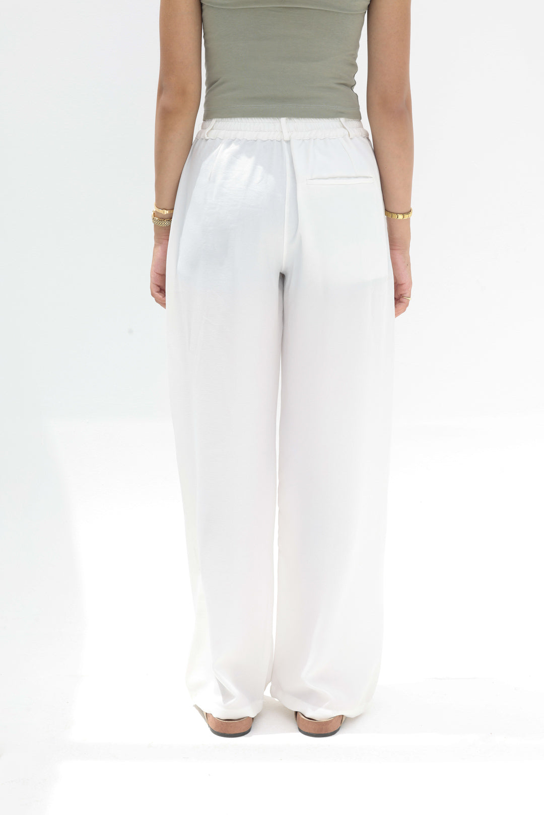 Women relaxed fit linen pants