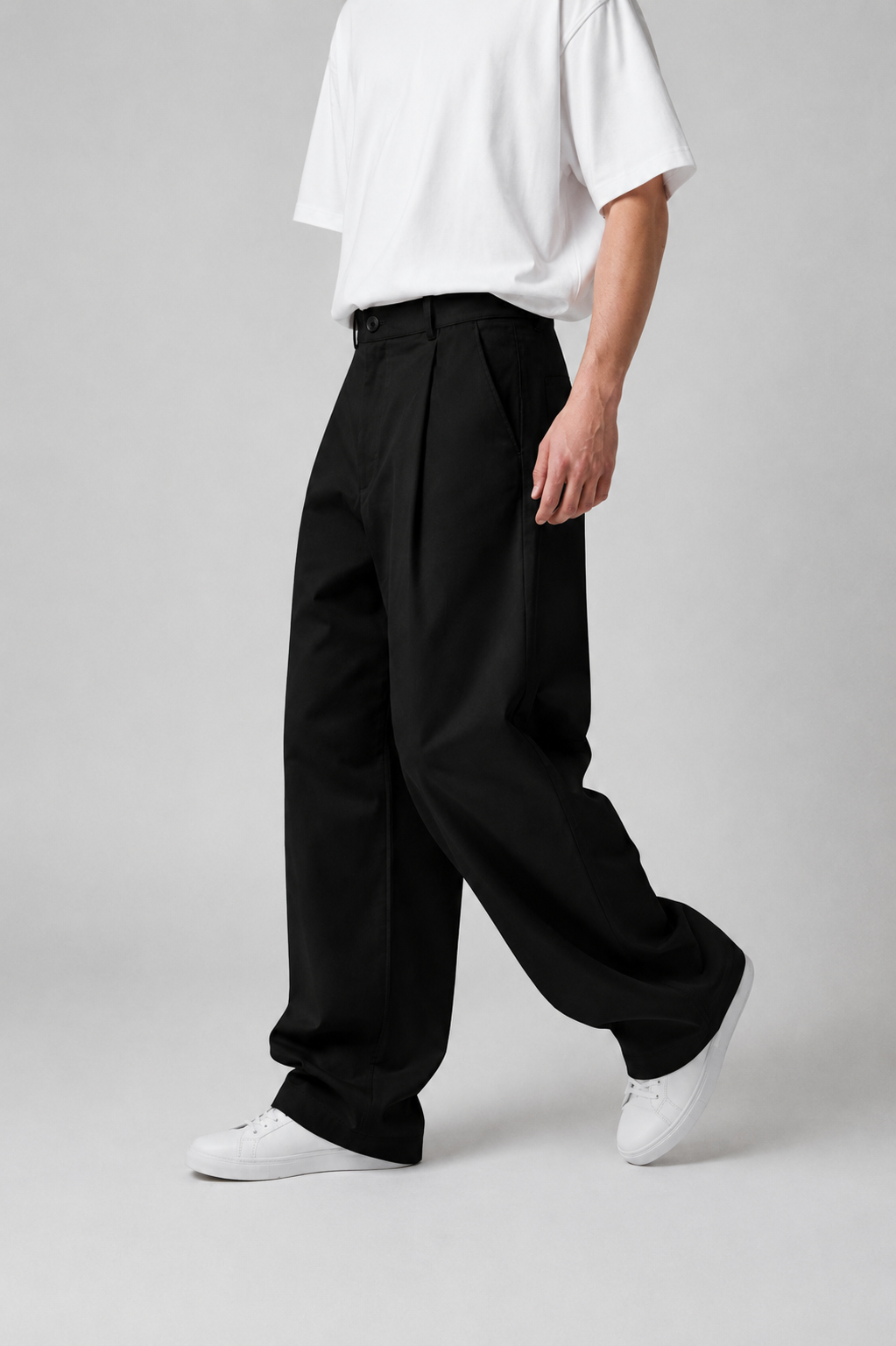 Black pleated wide leg pants